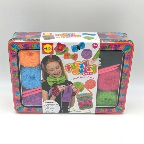 NWT Alex Fuzzy Wuzzy Beginner Knitting Kit Craft Project - Picture 1 of 2